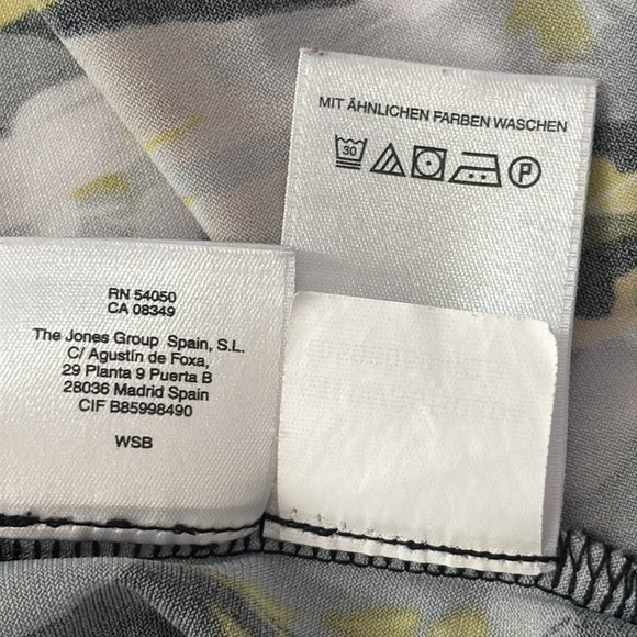 Jones Studio Separates Sleeveless Floral Print Drape Neck Blouse - Picture 6 of 6